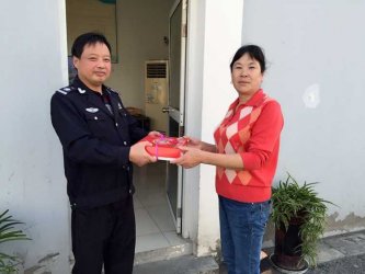 重阳节福利发放